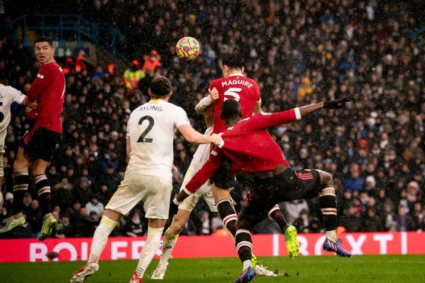 Nhận định Manchester United vs Leeds United